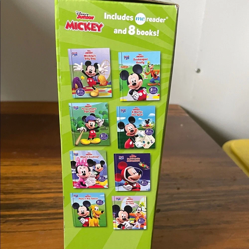 🎉NEW! Disney Mickey Green Electronic Reader and Book Set